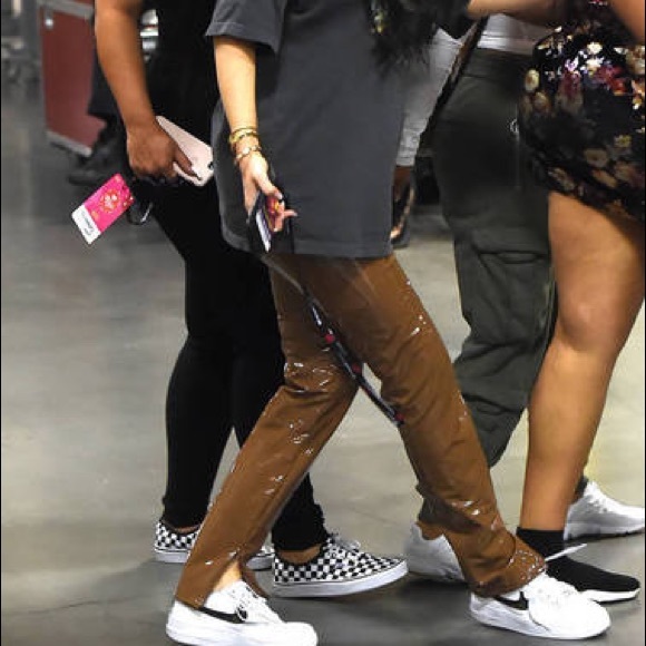 NEW as seen on Kylie patent pants - Picture 3 of 4